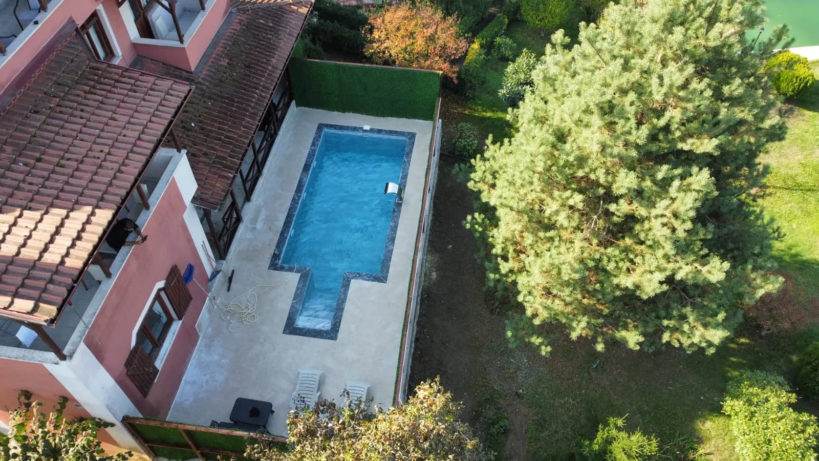 Sapanca ada villa — dış görünüm